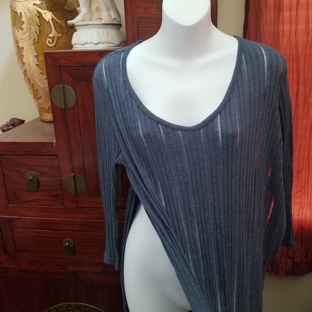 Free People Split Side Top - image 1